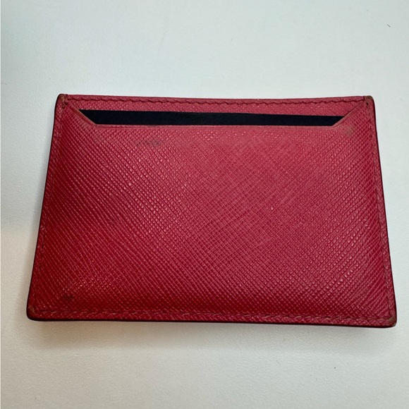 11005 Prada - Picture 2 of 2